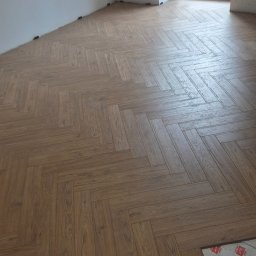 Remonty mieszkań Laski 2