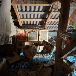 Ekipa Ostrego Wejścia - Opr&oacute;żnianie Mieszkań Poznań