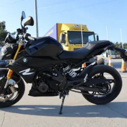 Motocykl na kat.A2 BMW G310R