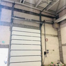 Producent - HALBRAM - Bramy Drzwi Napędy - Fantastyczny Montaż Drzwi Wewnętrznych w Tychach