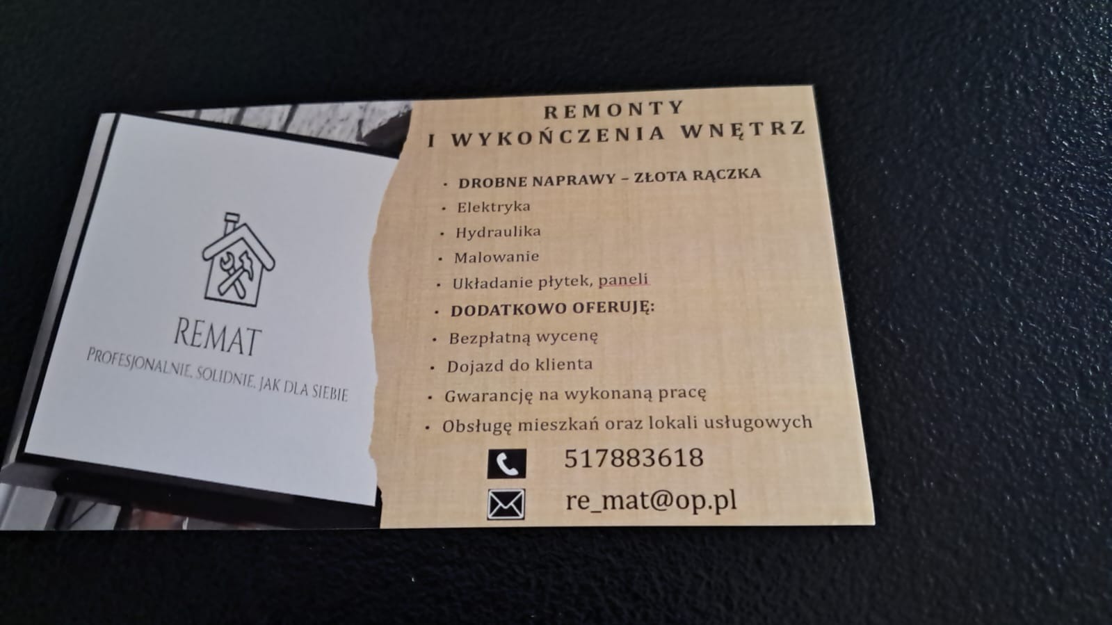Wizytówka firmy Remat oferującej remonty i wykończenia wnętrz, z zakresem usług: elektryka, hydraulika, malowanie, układanie płytek i paneli, oraz bezpłatna wycena.