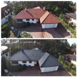 Zdjęcie domu przed i po renowacji dachu: dachówka czerwona zamieniona na grafitową. Ujęcie z lotu ptaka, dom z garażem, otoczony zielenią.