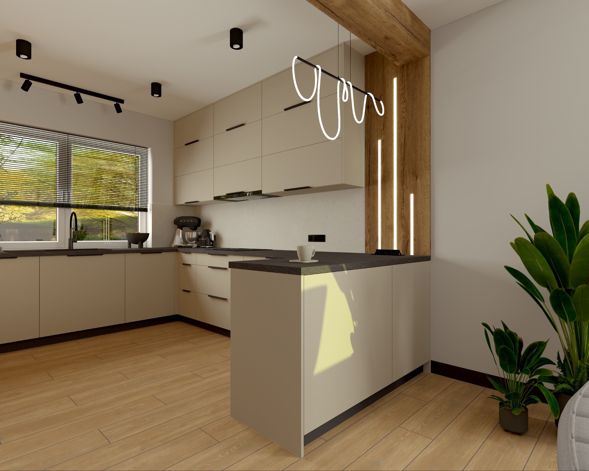 Beżowa kuchnia z wyspą, drewnianymi akcentami i nowoczesnym oświetleniem. Na blacie filiżanka. Widok na okno z żaluzjami i rośliny doniczkowe.