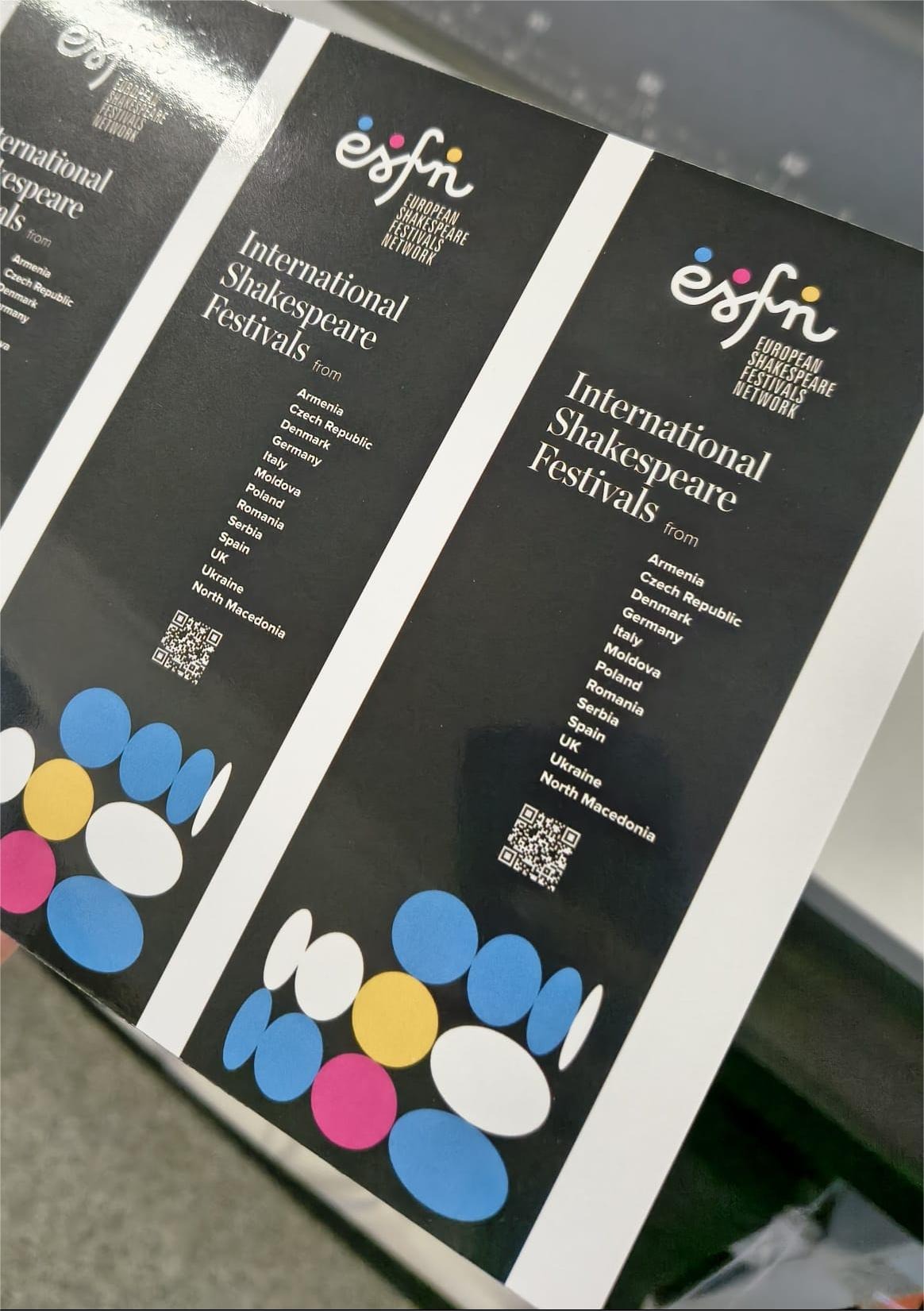 ulotki, zakładki foliowane lub nie