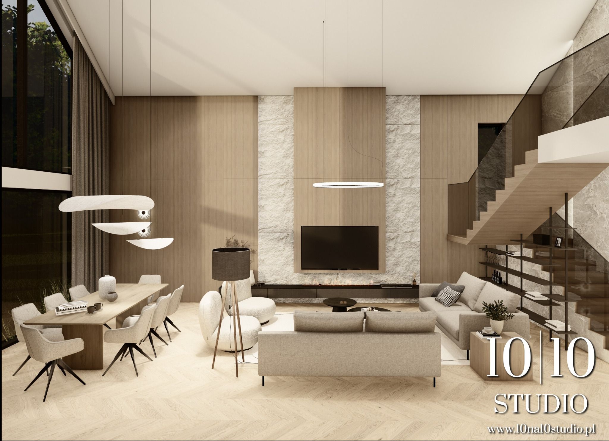 Wnętrze domu w neutralnych barwach z drewnianą okładziną i kamiennymi akcentami. Duże okna, schody z szklaną balustradą i designerskie lampy tworzą nowoczesną przestrzeń.
