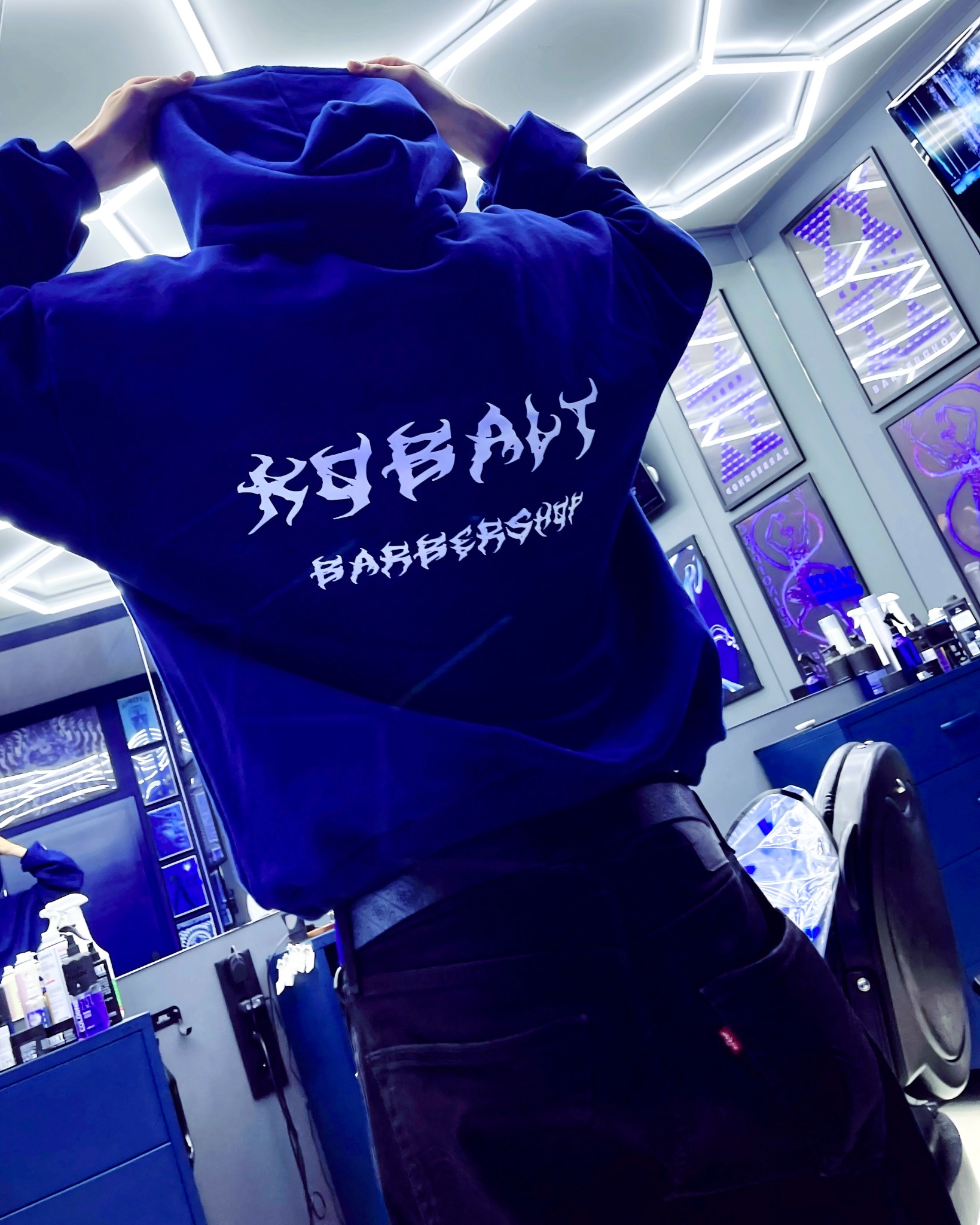 Bluza dla Kobalt barber Projekt kroju + Szycie + Projekt graficzny + Nadruk DTF