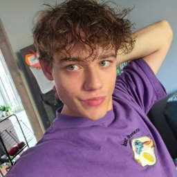 Oskar Uptas - Projekty Graficzne Tomaszów Mazowiecki