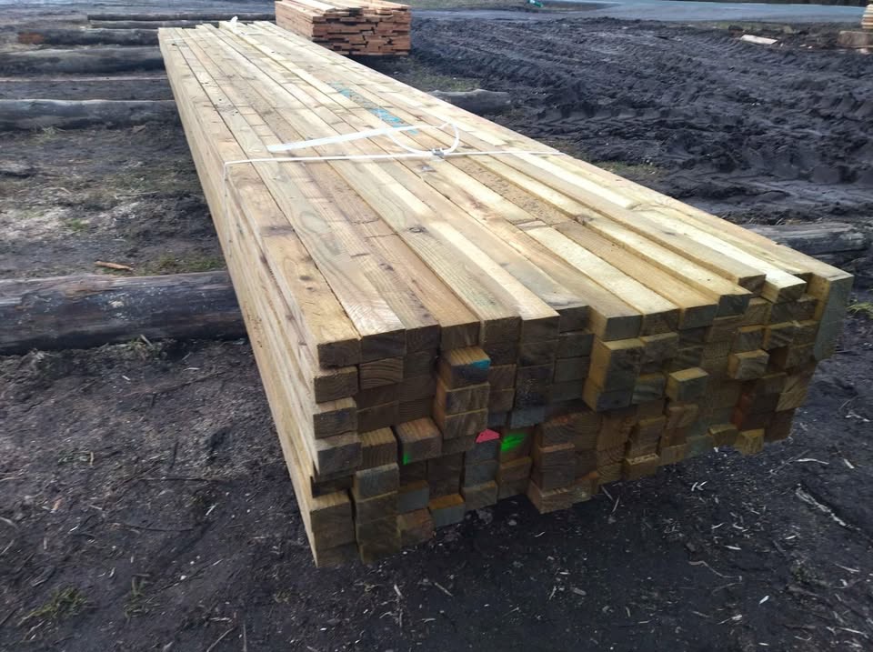 Nasze łaty dachowe są bardzo wysokiej jakości. Proste jak strzały.