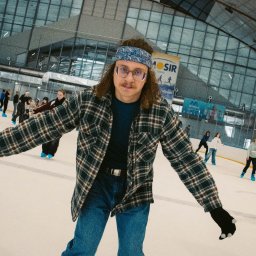 Lodowisko wynajęte na cele tylko naszego obozu daje nam możliwość zorganizowania gier na lodzie, których nie zagrasz nigdzie indziej!