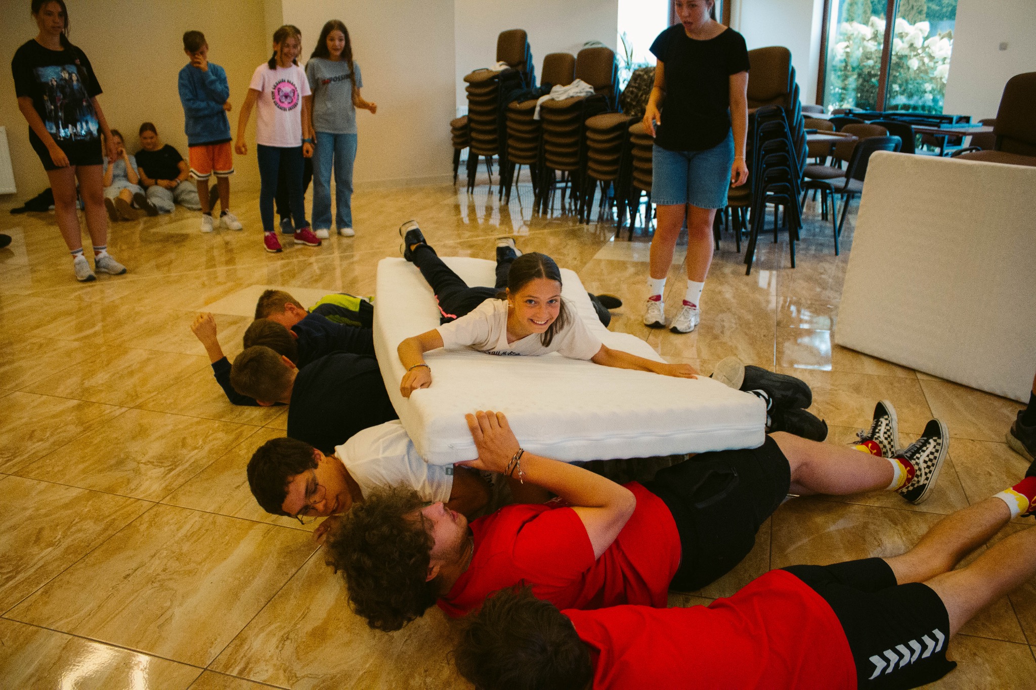 Na obozie Word of Life dni deszczowe nie są przeszkodą dla dobrej zabawy!