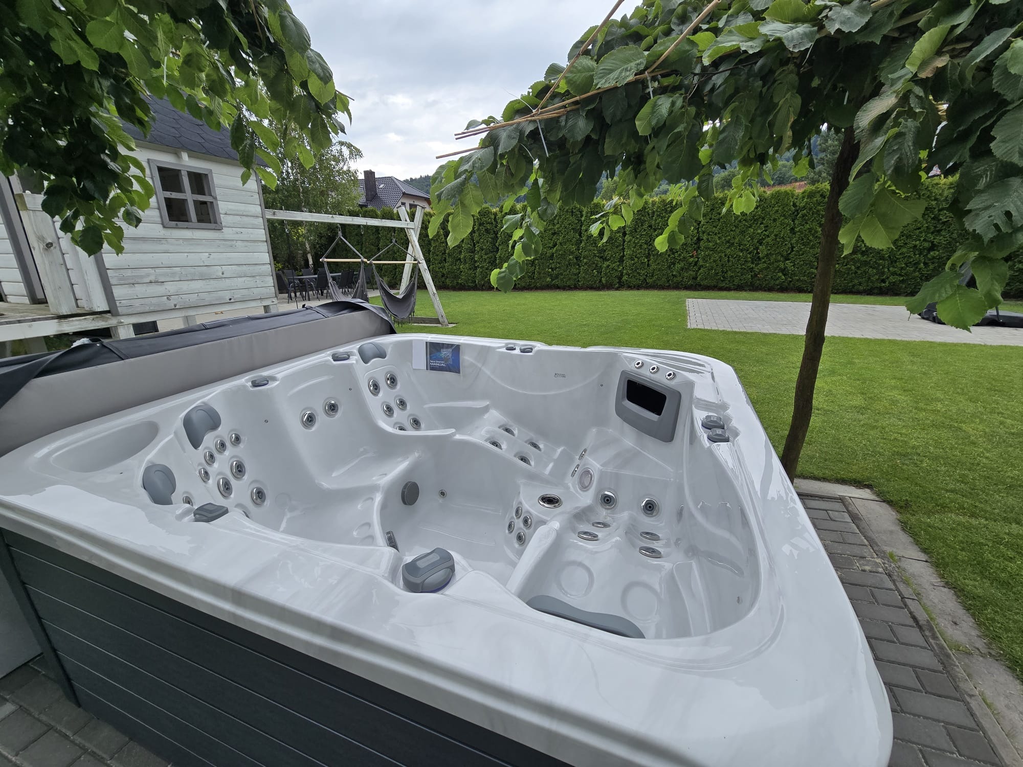 6-cio osobowa wanna SPA Riptide, dostawa + montaż w Inwałdzie