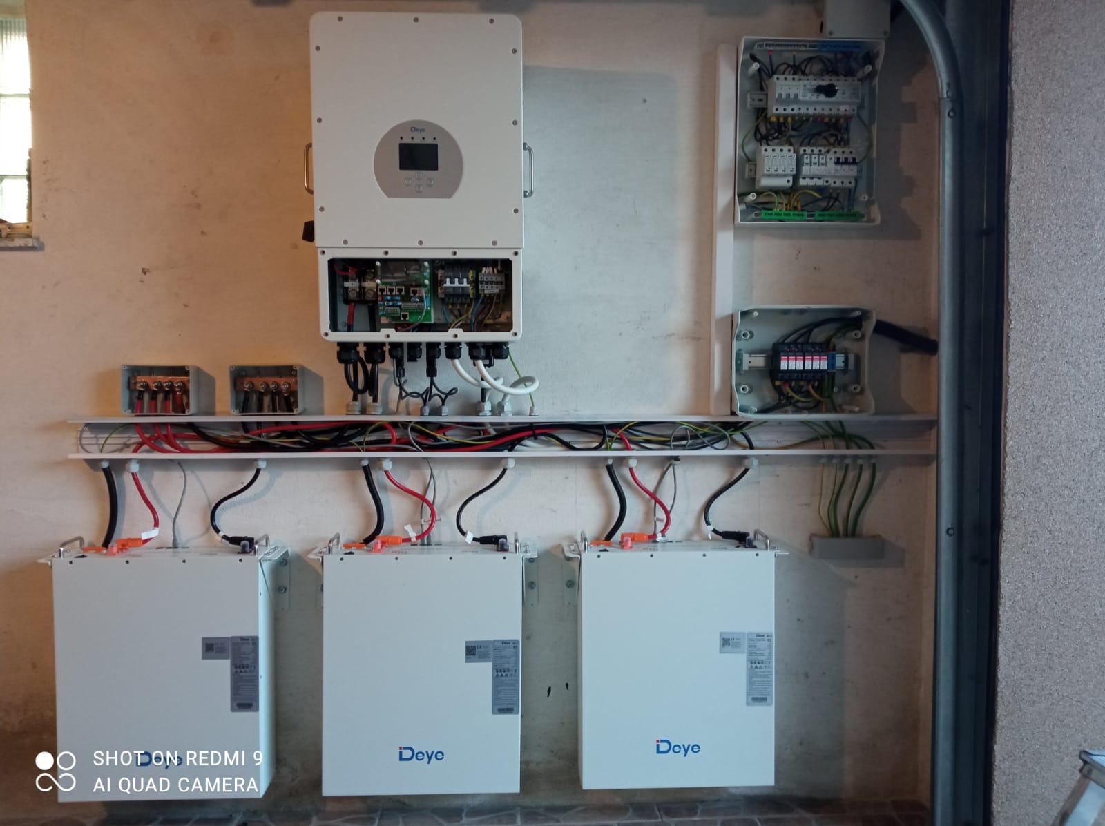 Inwerter i baterie Deye.