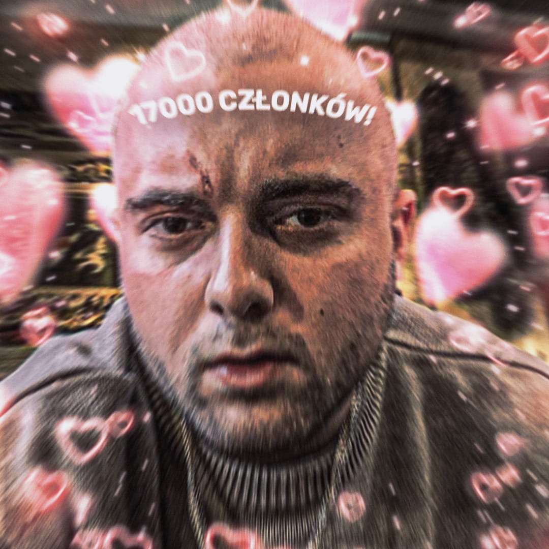 Portret mężczyzny z napisem '17000 członków!' i efektami graficznymi w tle, wykonany w Łodzi. Nietypowe ujęcie z bliska, podkreślające oryginalność.
