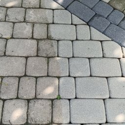 Karol Pilutin - Czyszczenie Kostki Brukowej Ełk