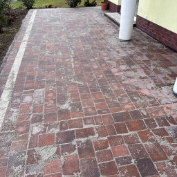 Ekipa czystości - Mycie oraz zasypywanie paskiem kwarcowym o drobnej gradacji