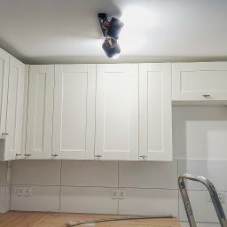 Złożenie zabudowy kuchennej