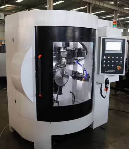 5 osiowa maszyna CNC do ostrzenia pił