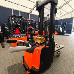 Wynajem wózków widłowych Koronowo 2