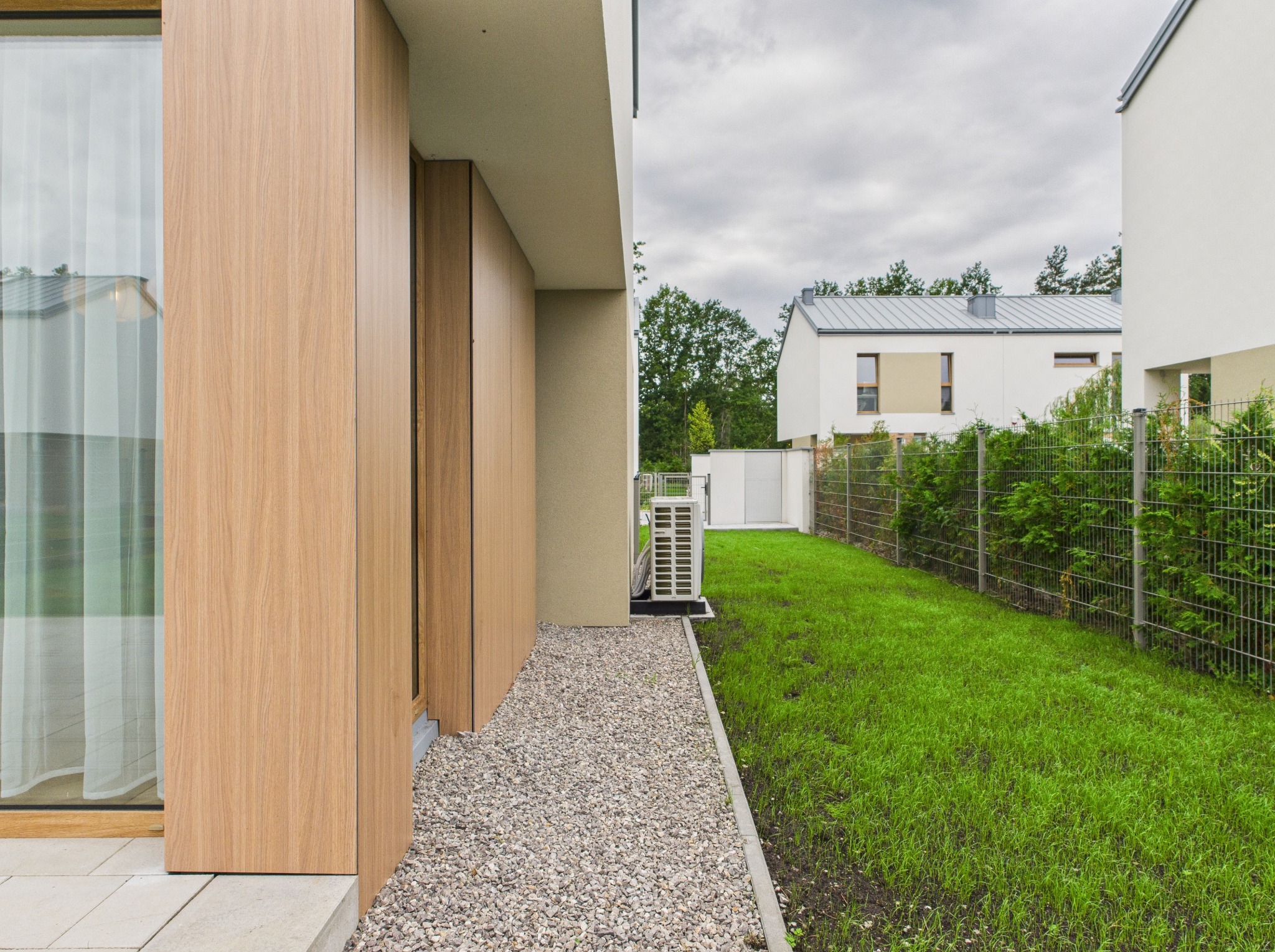 Sprzedajemy nowoczesne segmenty/bliźniaki pod Warszawą