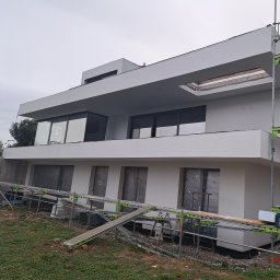 Tomasz Trojanowicz - Malarz Elewacji Tarnów