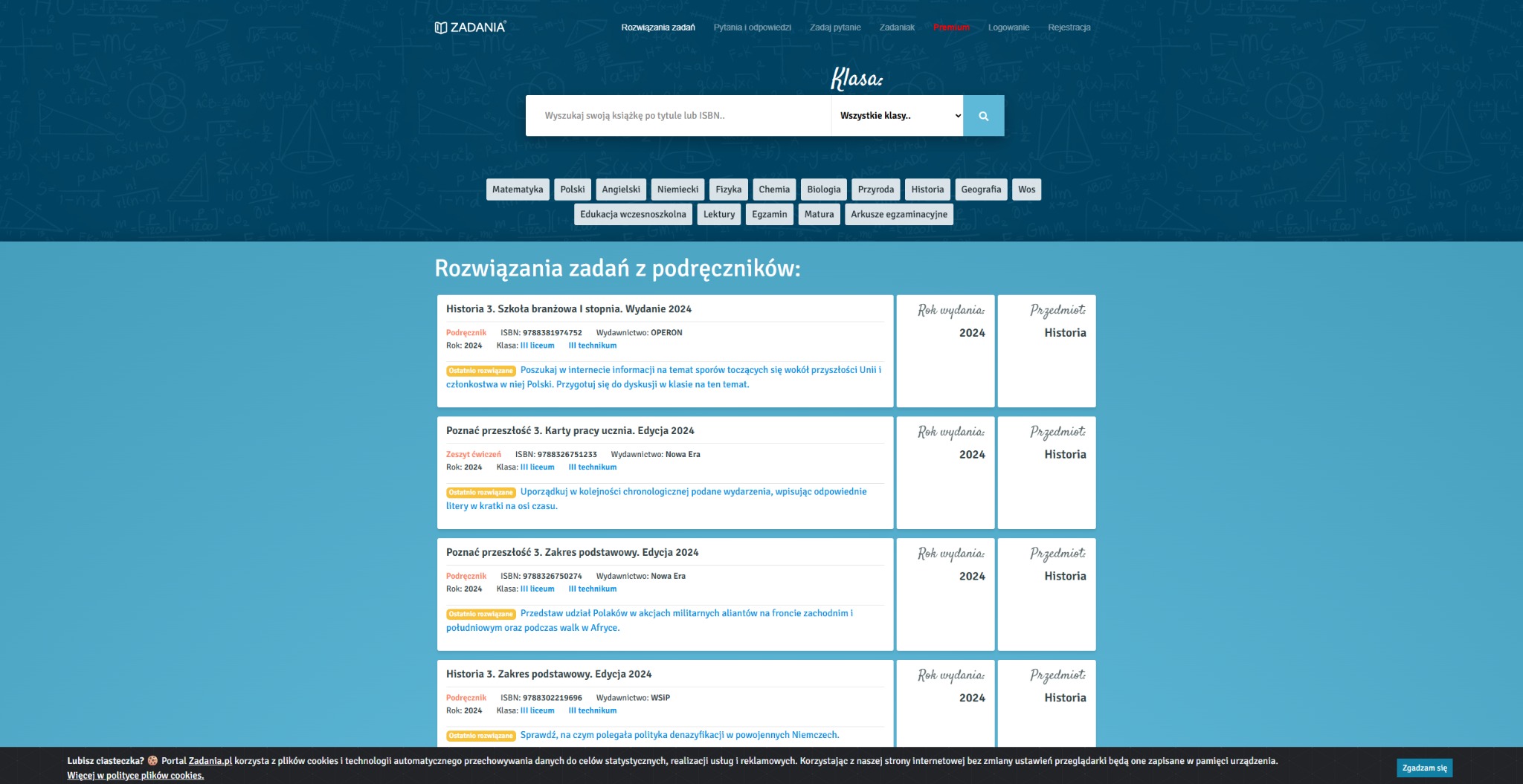 Zrzut ekranu strony internetowej z listą podręczników do historii z rozwiązaniami zadań. Widoczne okno wyszukiwarki i kategorie przedmiotów.