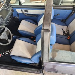 Volkswagen Golf II Cabrio - całkowicie nowe wnętrze 