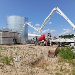 Budowa budynku technicznego - Wykonawca prac budowlanych, Kierownik Budowy