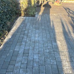 Niwelacja terenu Świątniki Górne 2