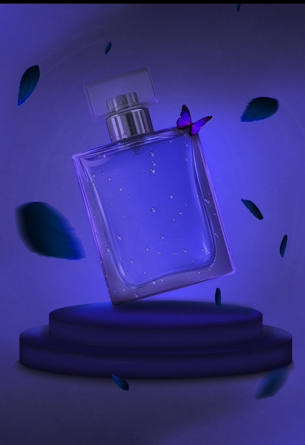 Kreatywna grafika 3D: flakon perfum na ciemnofioletowym tle, z kroplami wody i motylem, unoszące się płatki. Minimalistyczna kompozycja, renderowanie produktu.