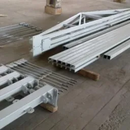 Produkcja lekkich konstrukcji stalowych hal, wiat