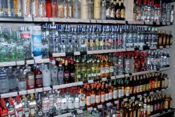 Hurtownia alkoholi i napojów/ Sklep monopolowy