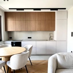 Fronty lakierowane oraz laminowane, systemy Blum.