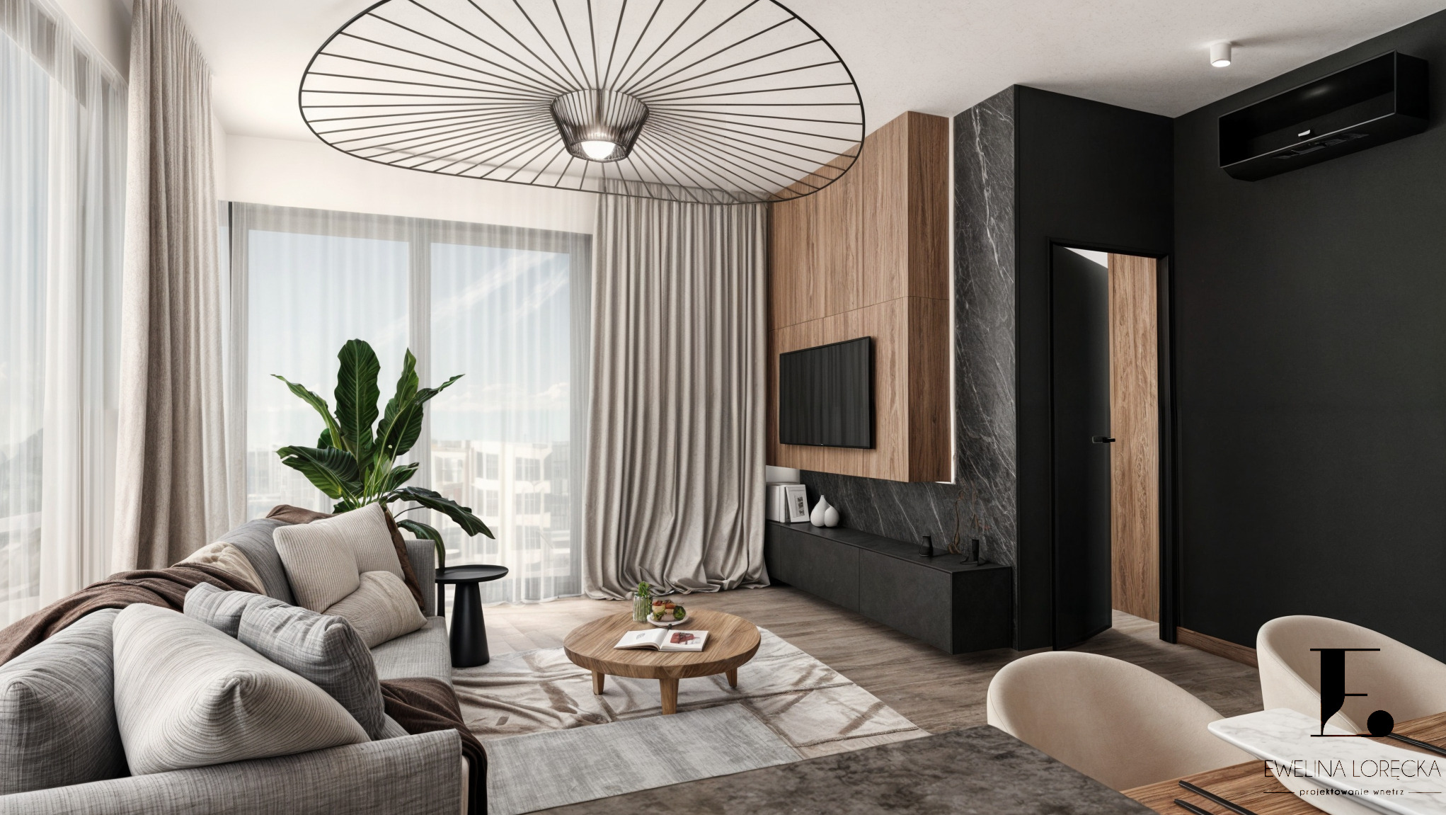 Elegancki salon z szarą sofą, okrągłym stolikiem kawowym i designerską lampą sufitową. Ściana z drewnianymi panelami i czarnym marmurem. Minimalistyczny, nowoczesny wystrój.