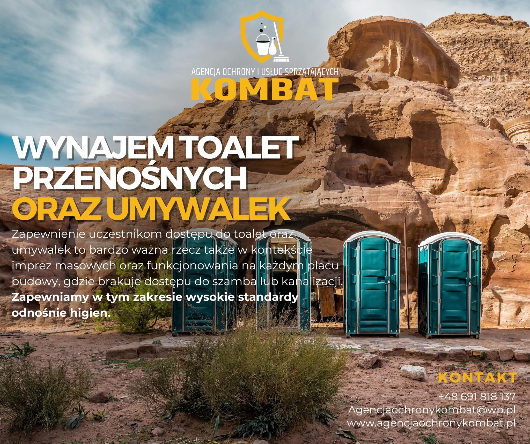 Wynajem toalet przenośnych i umywalek na tle skalistego krajobrazu. Trzy turkusowe kabiny ustawione na placu budowy. Agencja Ochrony i Usług Sprzątających Kombat.