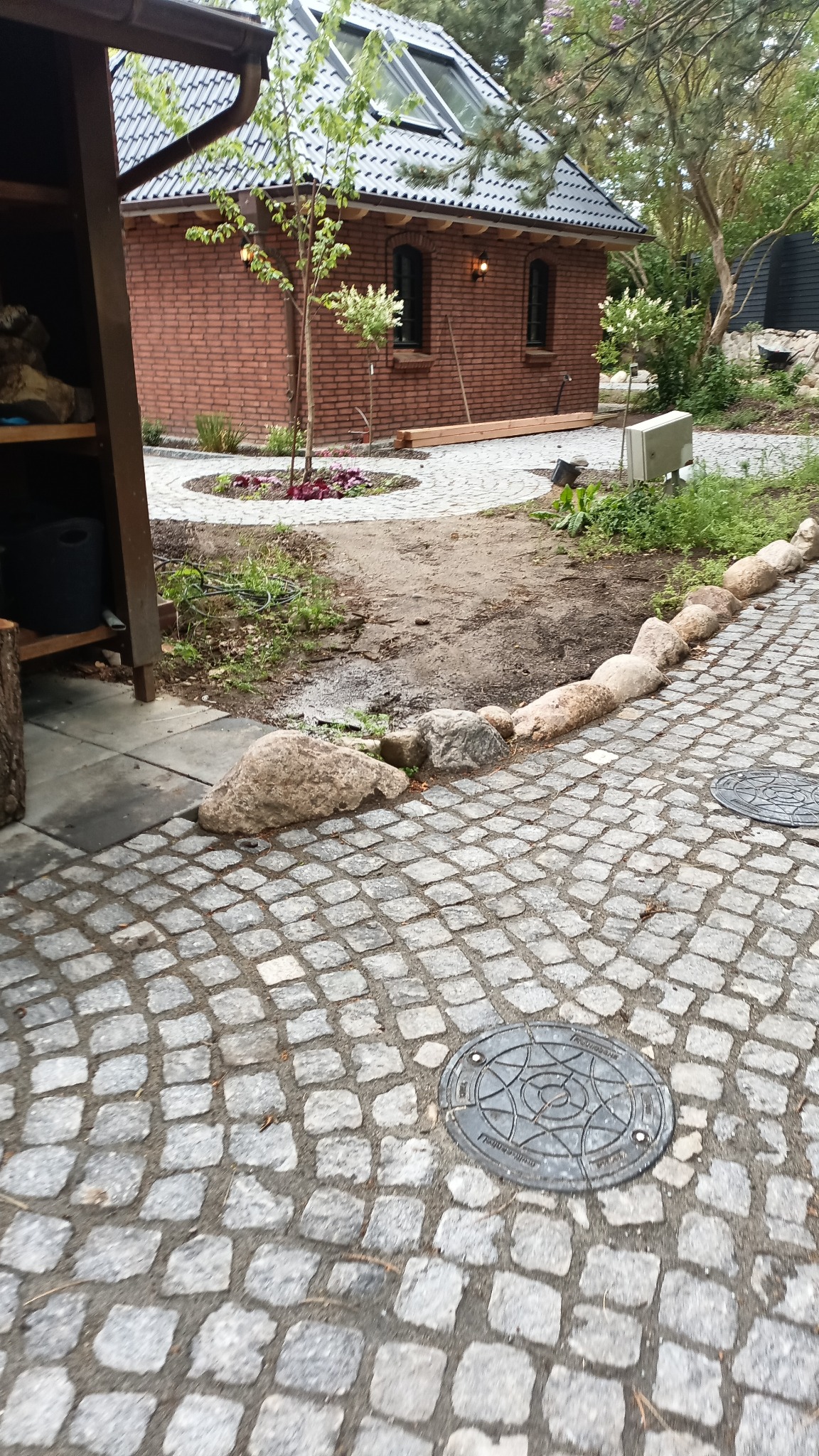 Prace wykonujemy od 20lat doświadczenie na rynku niemieckim solidnie uczciwie z pasjom do każdego zlecenia zawsze