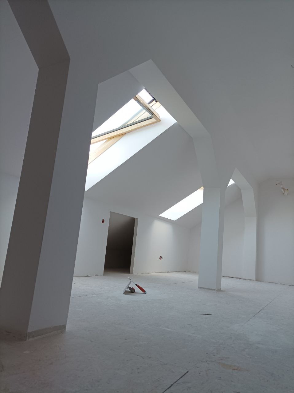 Wykończenie wnętrz pod dachu