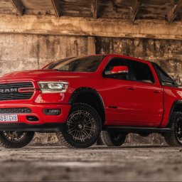 Dodge RAM 1500 4×4 5.7L HEMI