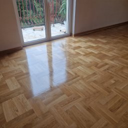 Cyklinowanie Ząbki 1