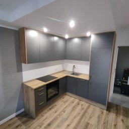 Piotr Skóra - Znakomite Schody Na Wymiar Lublin