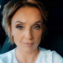 AGNIESZKA SMOLARCZYK - Sprzątaczka Namysłów