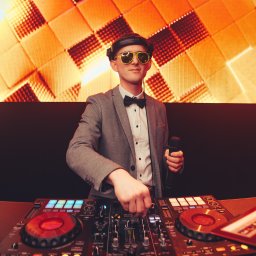 BitMeet Kamil Żmijowski - Sesje Przedślubne Wrocław