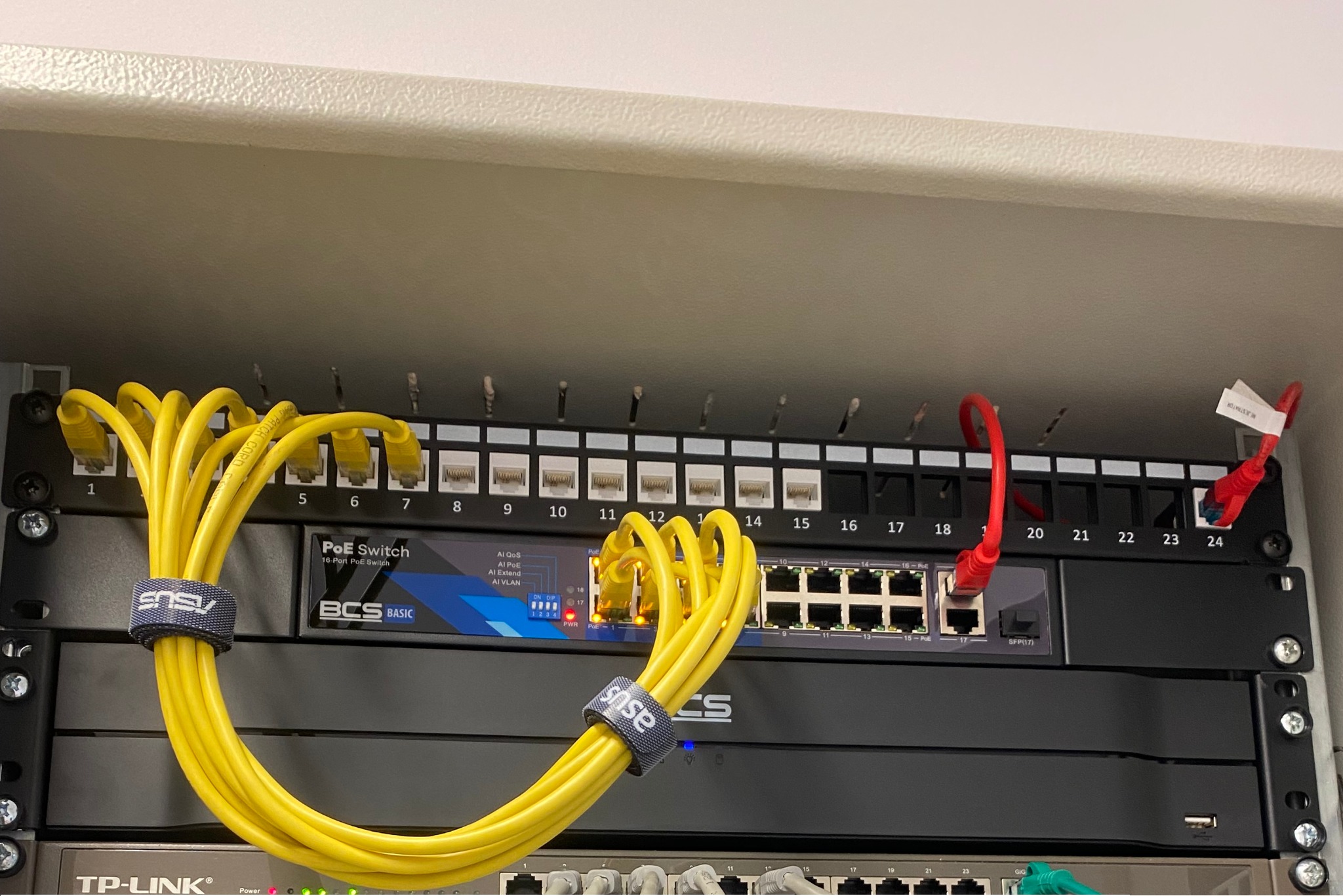 Wykonanie szafy CCTV