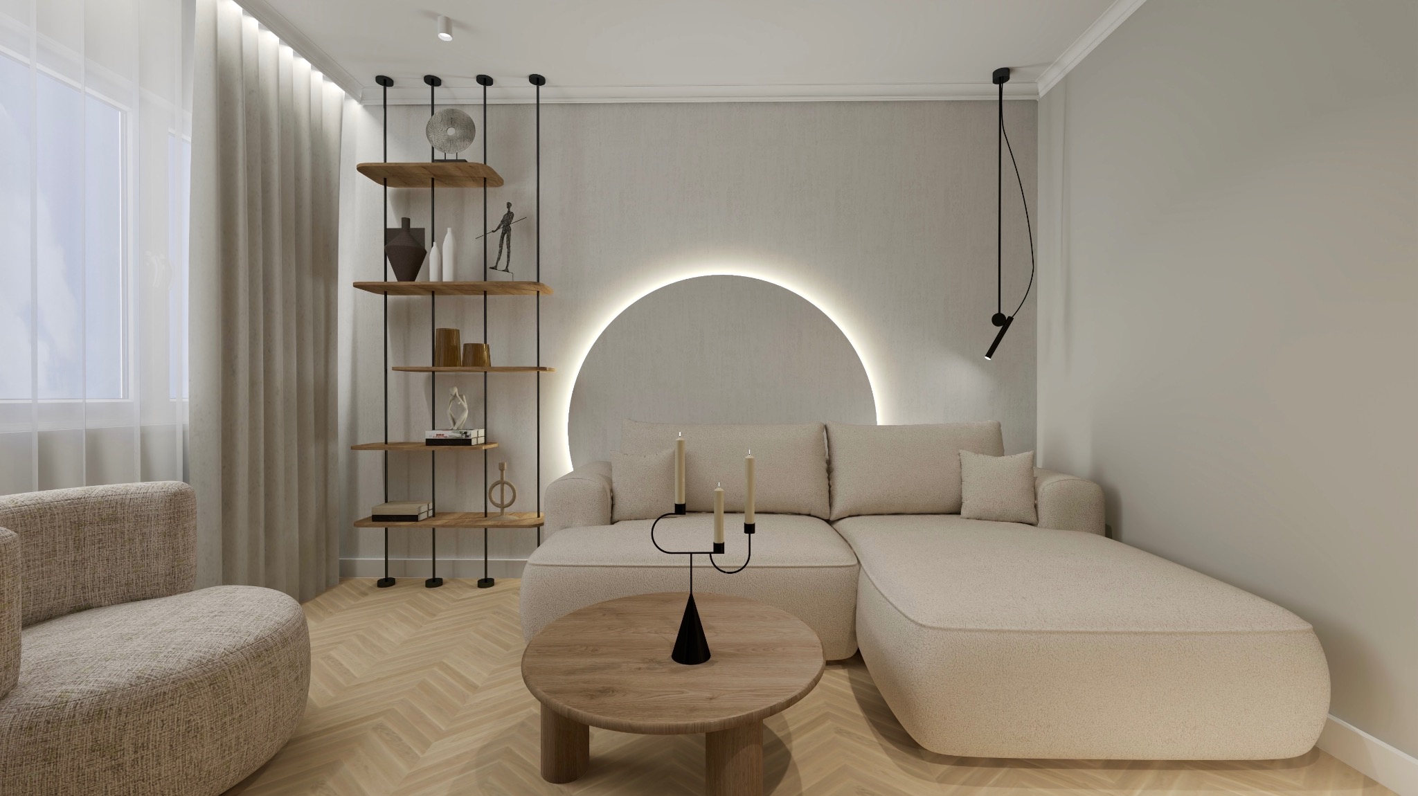 Jasny salon z beżową sofą narożną, okrągłym podświetleniem za nią i drewnianym stolikiem kawowym z czarnym świecznikiem. Na ścianie półki z dekoracjami.