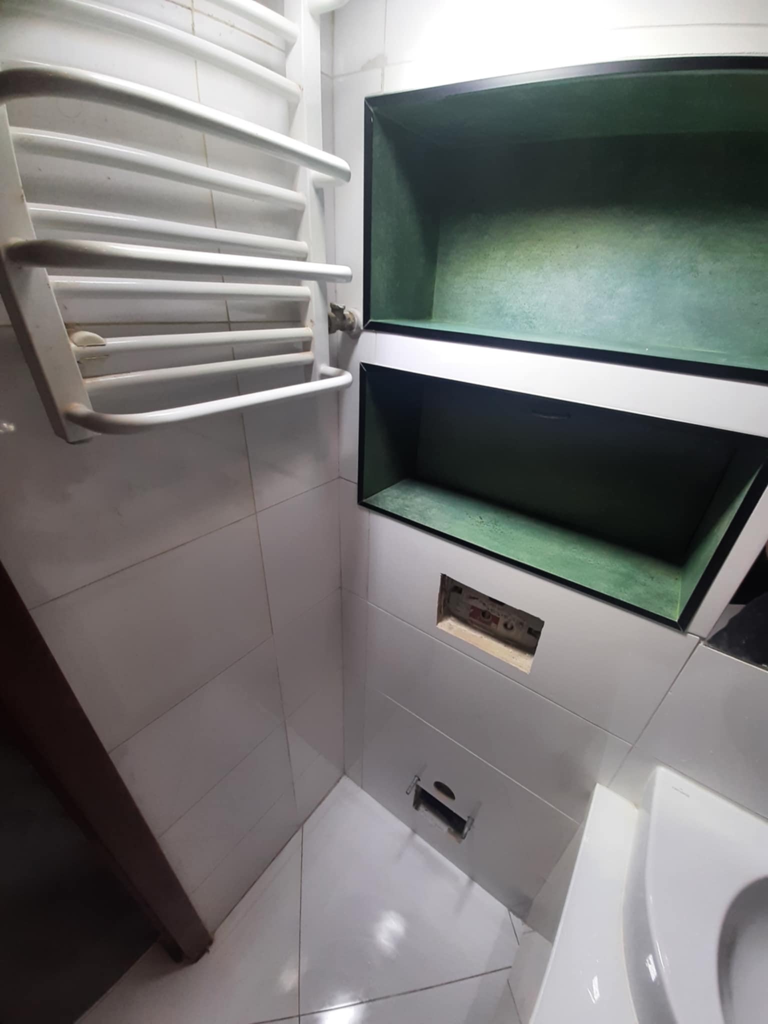 Zabudowa Geberitu i półki po wymianie pionu