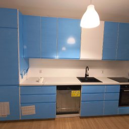 Wojciech Piatek - Układanie paneli i parkiet&oacute;w Tychy