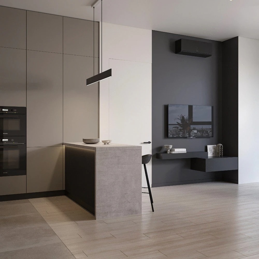 Minimalistyczna kuchnia z wyspą, szare szafki, oświetlenie LED, drewniana podłoga i czarny akcent ściany z telewizorem. Nowoczesny design, neutralna kolorystyka.