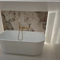 Usługi remontowe Dawid Soliński - Montaż drzwi Jasło