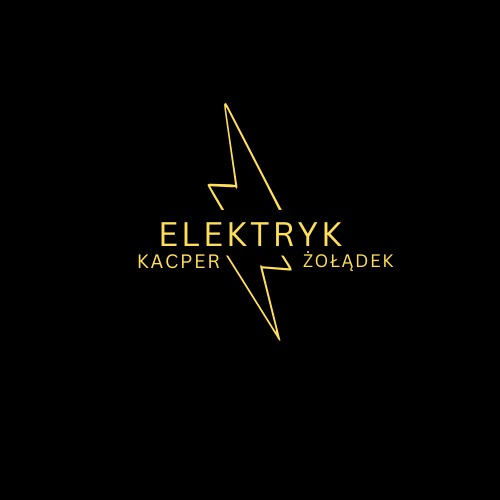 Złoty logotyp firmy elektrycznej na czarnym tle. Stylizowany symbol błyskawicy, nazwa firmy 'ELEKTRYK Kacper Żołądek'. Minimalistyczny design, nowoczesny charakter.