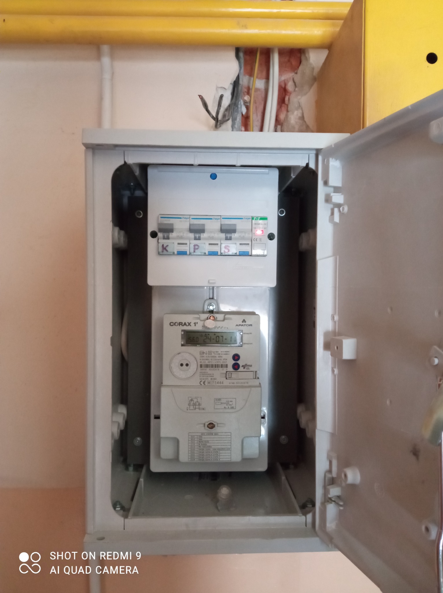 Wymiana obudowy licznika i zabezpieczeń