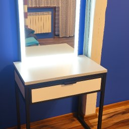 Toaletka do makijażu 